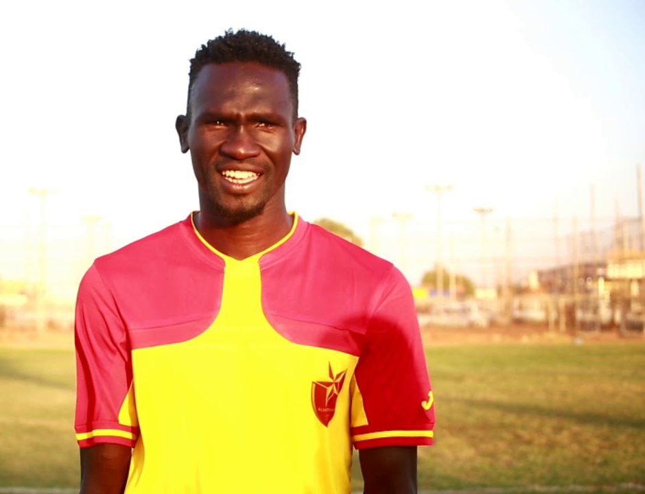 لاعب المريخ السوداني: سعيد بالعودة ومباراة الترجي ليست سهله