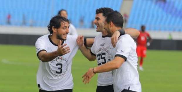 موعد مباراة مصر وغينيا يتسبب في غضب الجهاز الفني للمنتخب الوطني